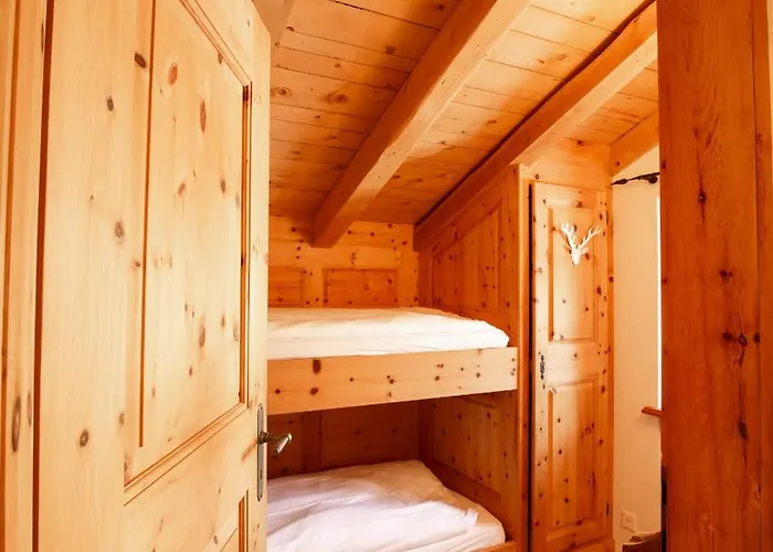 Σαλέ Gulas - La Punt-Chamues-ch