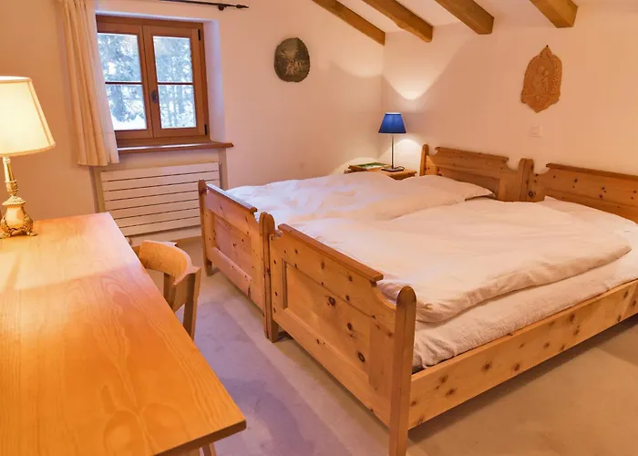 Gulas - Horská chata La Punt-Chamues-ch