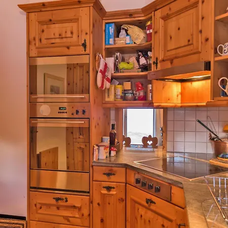 Chalet Gulas - La Punt-Chamues-ch
